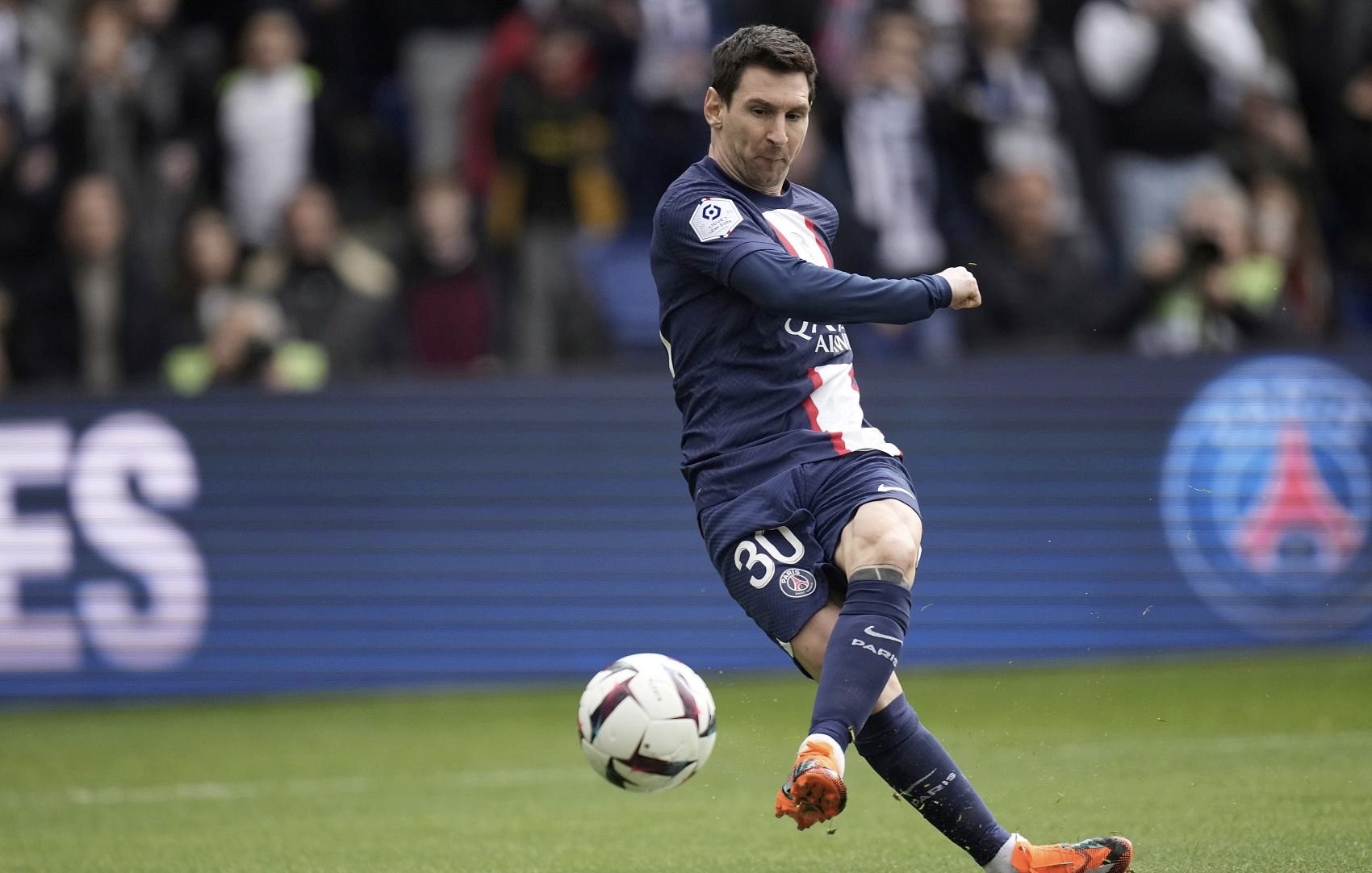 ADTEC AMV-3000FOI 3000W Matching Box